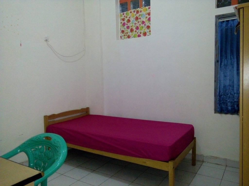 Kamar Kost Residence 18